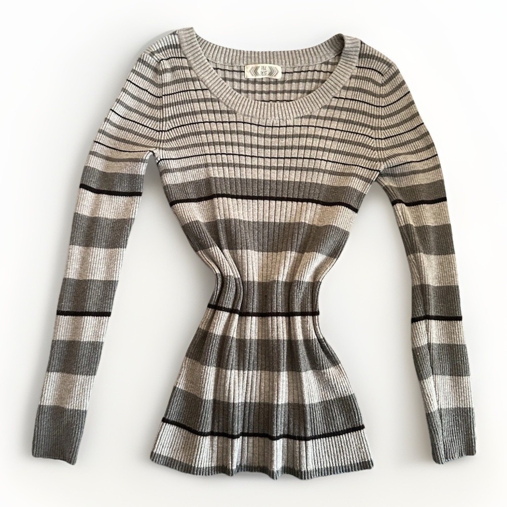 Vintage Y2K 90s Fitted Gray Black Scoop Neck Sweater Preppy Tween Academia L